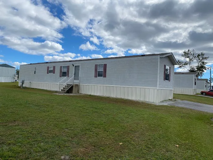 Royal Valley Mobile Home Community Picture 8