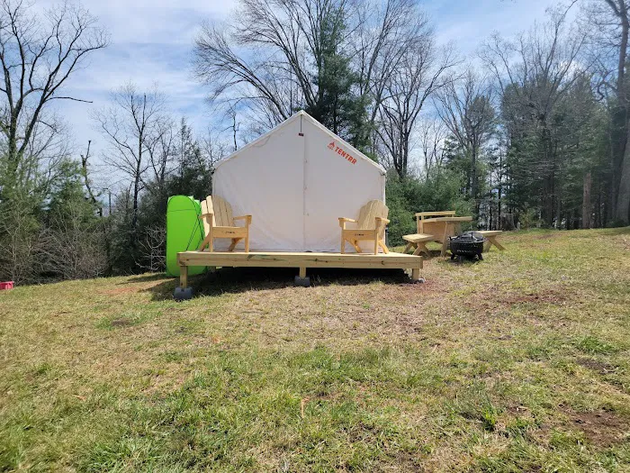 Persimmon Green - Camp Sites Picture 1