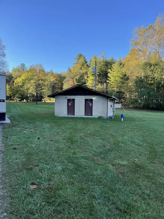Rock Creek Campground Picture 6