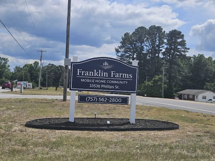 Franklin Farms Mobile Home Community Picture 7