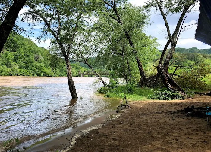Weavers Bend Picture 1