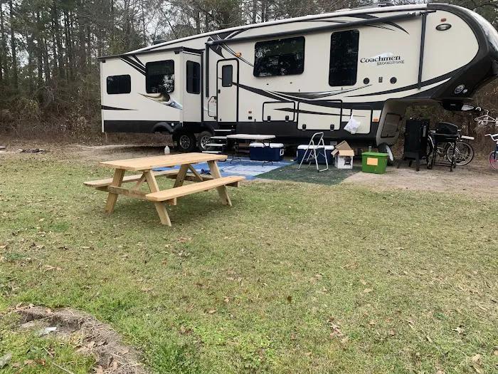 Tiny Woods Campground Picture 10