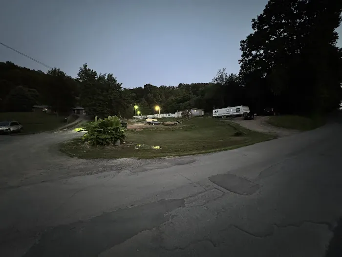 Trails End Campground Picture 3