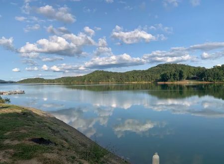 Webb's Lakefront Campground