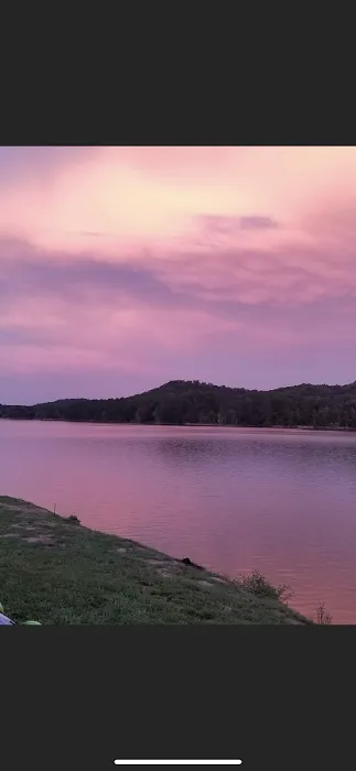 Webb's Lakefront Campground Picture 10