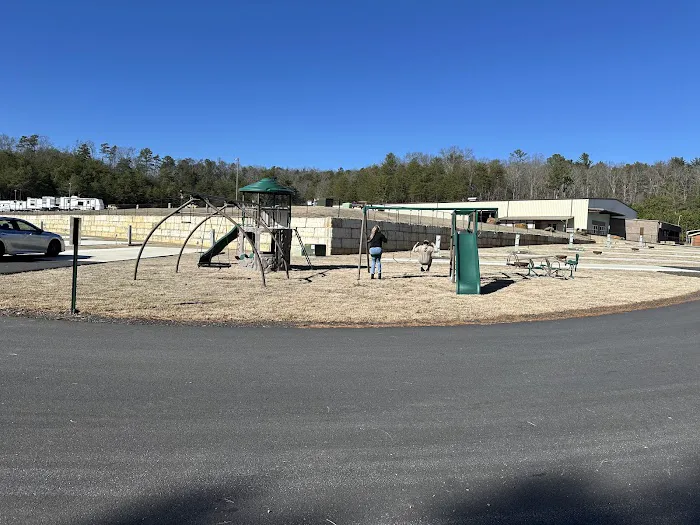 Apple Country Rv Resort Picture 9