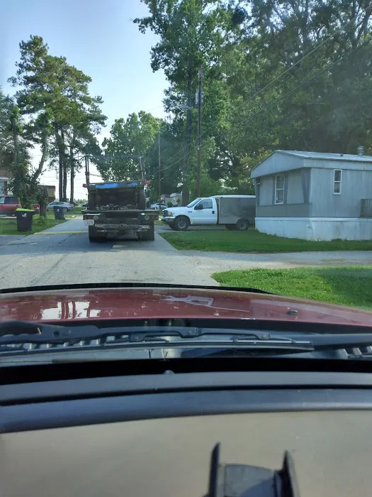 Mill Mobile Home Community Picture 3