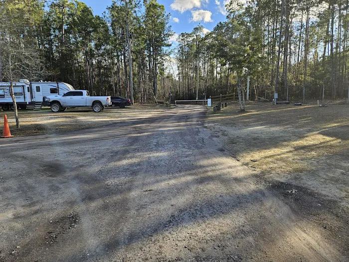 Hidden Marina & Campground Picture 7