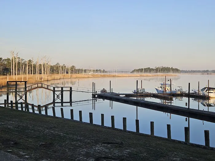 Hidden Marina & Campground Picture 3