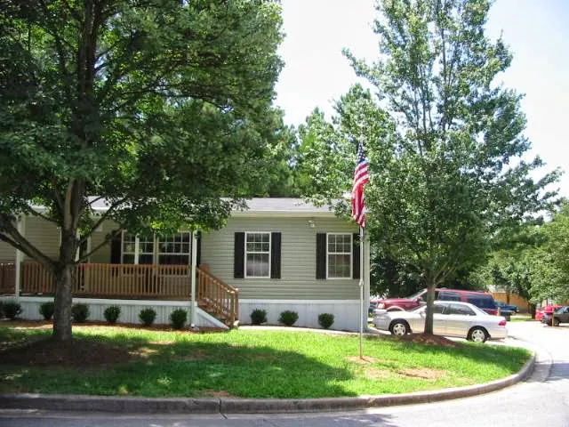 Stockbridge Estates Picture 7