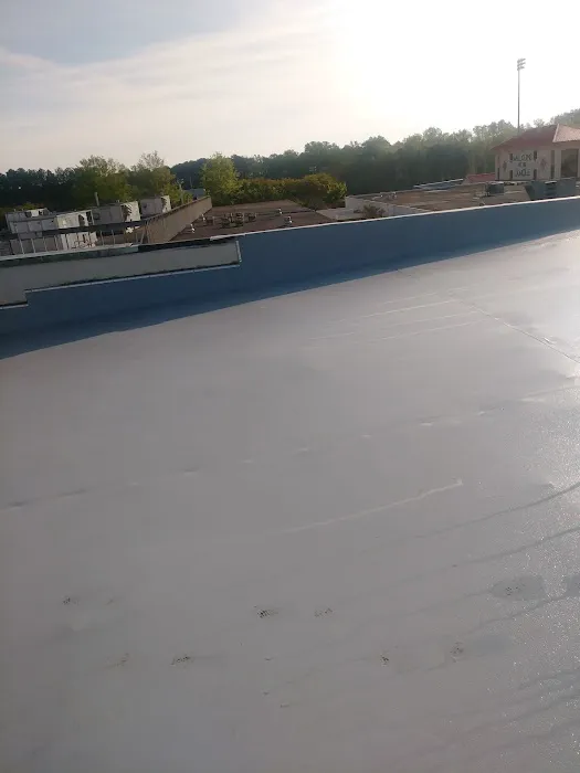 Clayton Village Mobile Home Park Picture 2