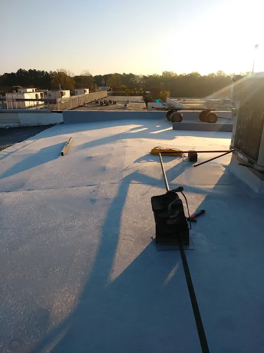 Clayton Village Mobile Home Park Picture 4
