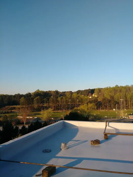 Clayton Village Mobile Home Park Picture 7