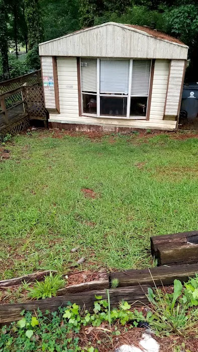 Melrose Mobile Home Park Picture 7