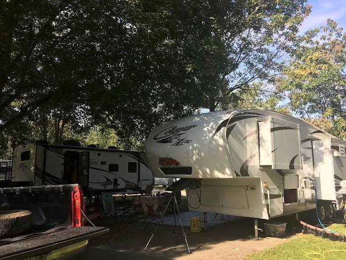 Renfro Valley KOA Holiday Picture 9
