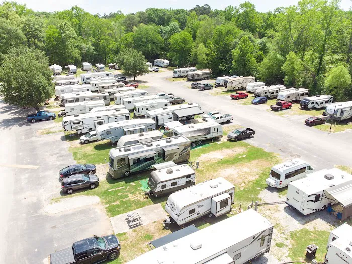 Sweetwater Creek RV Reserve Picture 6