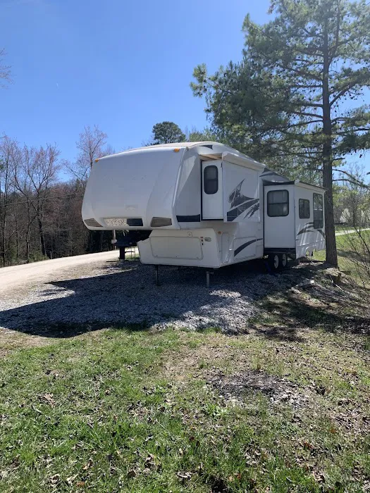 Dodge City Campground and Cabin Rentals Picture 6