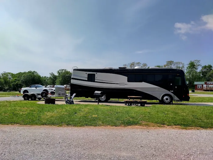Oh! Kentucky Campground and RV Park Picture 10