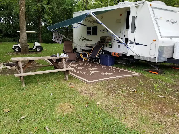 Thorntree Lake Mobile Home Prk Picture 1