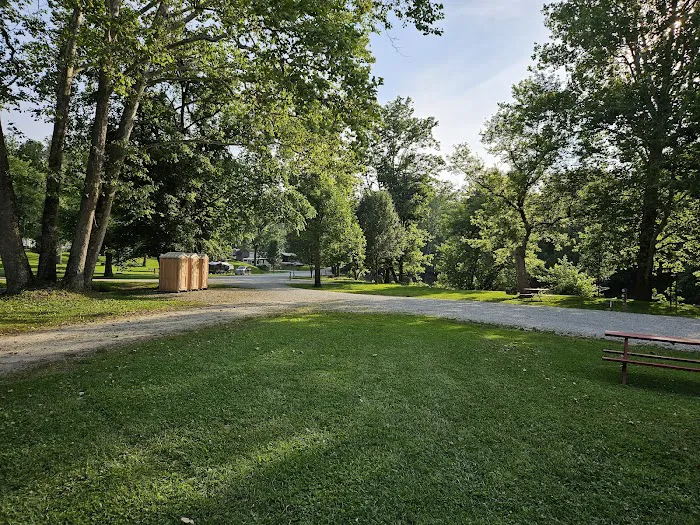 Hidden Paradise Campground Picture 5