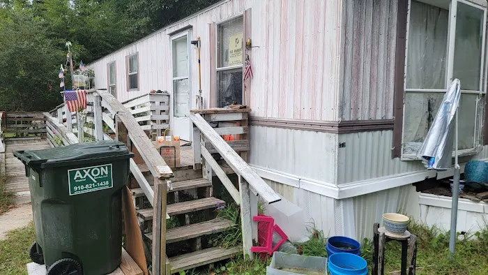 Royal Palms Mobile Home Park Picture 4