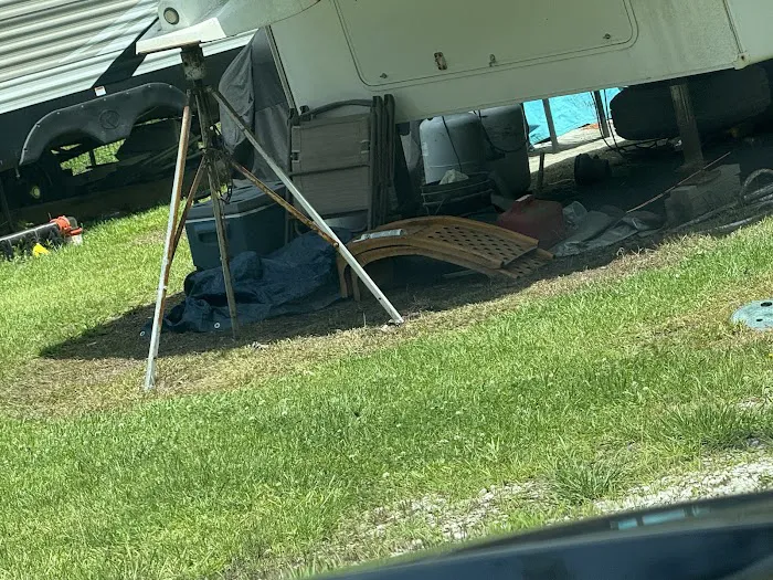 Sneads Ferry RV Picture 5