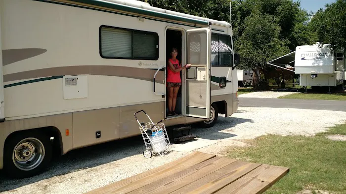 Harbor Point RV Community Picture 3