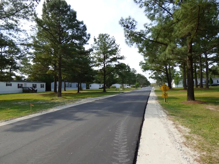 Turtle Cove mobile home park Picture 2