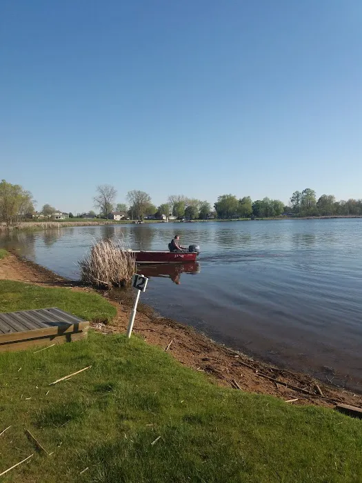 Melville's 7 Lakes Family Campground Picture 4