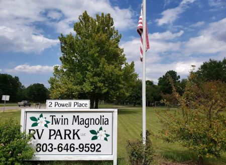 Twin Magnolia RV Park