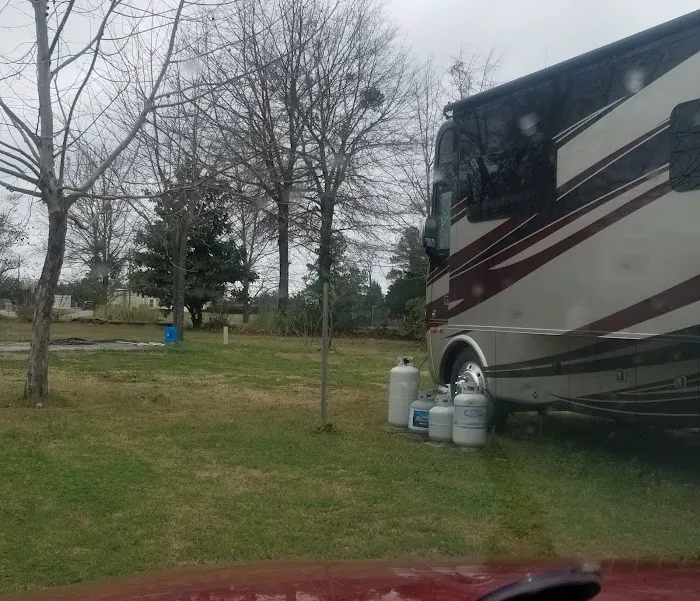 Twin Magnolia RV Park Picture 8