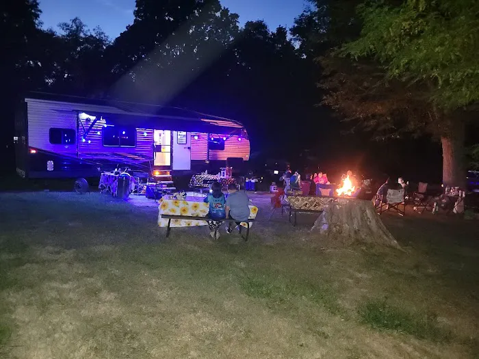 Forest Ridge Family Campground Picture 4