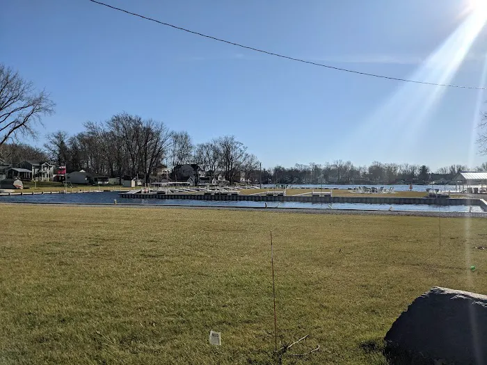 Pine Bay - Seasonal Campground Picture 6