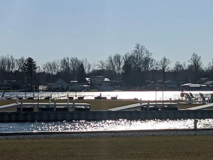 Pine Bay - Seasonal Campground Picture 5