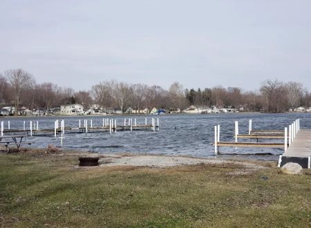 JT'S Lakeside Campground