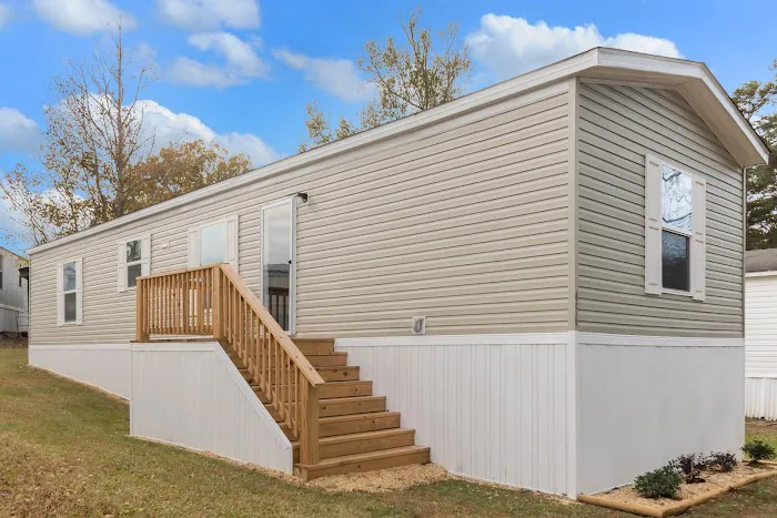 Bedrock Clover Ranch Manufactured Home Community Picture 1