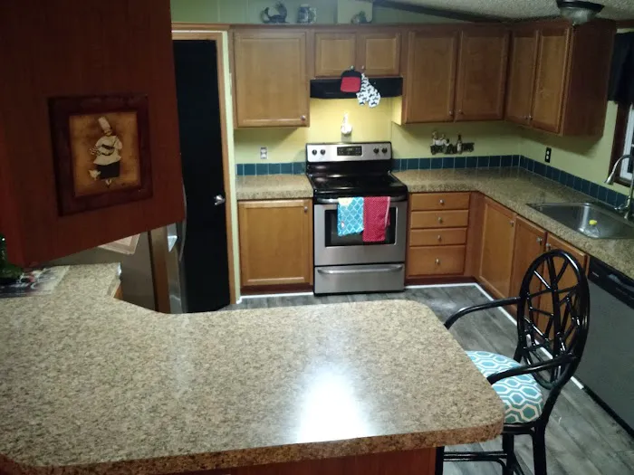 Dutch Treat Mobile Home Park Picture 6