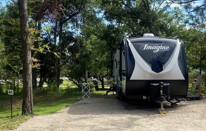 Snow's Cut RV Retreat Picture 7