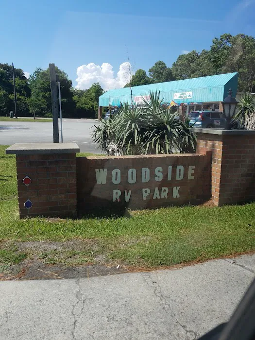 Woodside RV & Trailer Park Picture 10