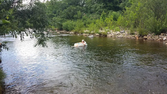 Riverside Campground Picture 7