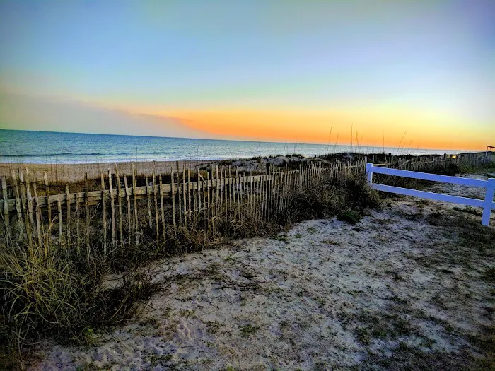 Boardwalk RV Park Picture 9