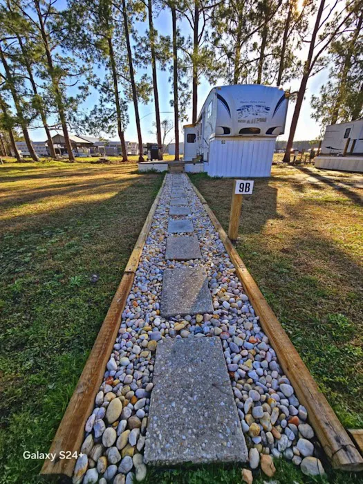 Seaside Cottages RV Community Picture 2