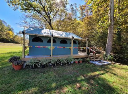 Creekside Stayz Campground