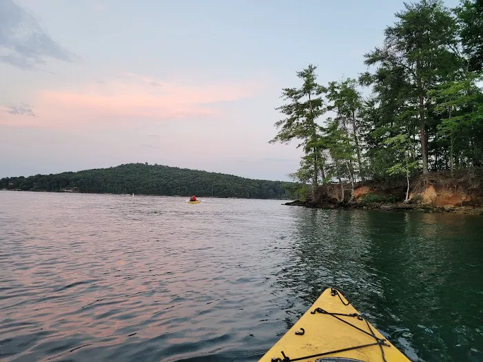 Devils Fork State Park Campground Picture 8