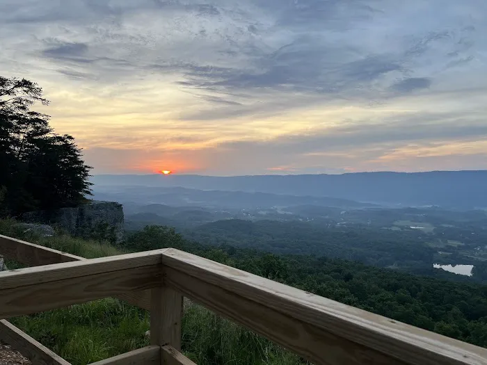 Spectacular Sunrise RV Park & Campground Picture 4