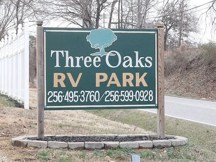 Three Oaks RV Park Picture 2