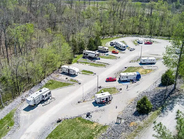 Stone Creek RV Picture 6