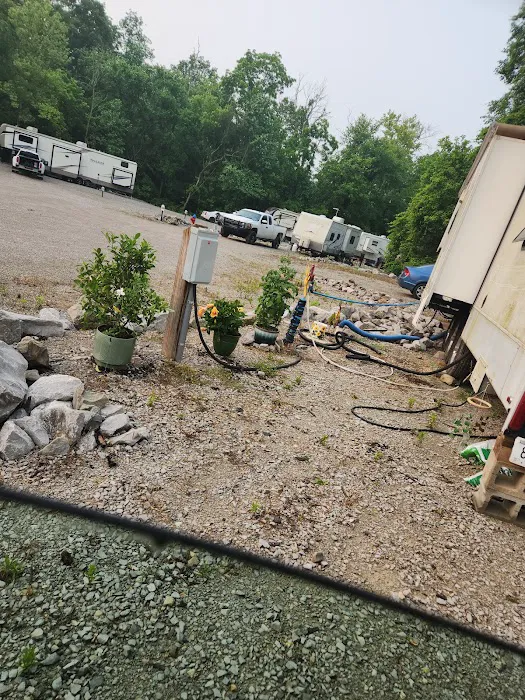 Stone Creek RV Picture 3