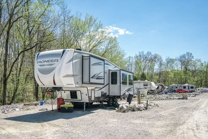 Stone Creek RV Picture 5