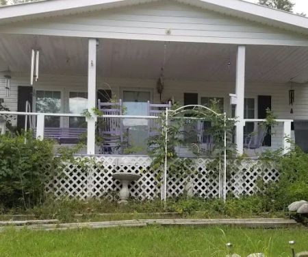 Lake Cove Resort & Realty